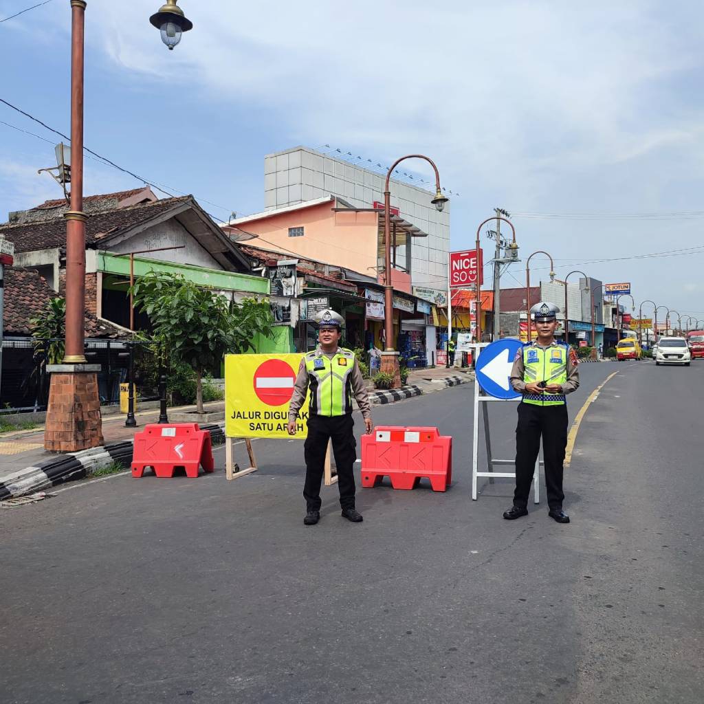 Satu Arah Jalan Jenderal Sudirman Ambarawa Diperpanjang, Bupati Sebut Uji Coba Jangka&nbsp;Panjang