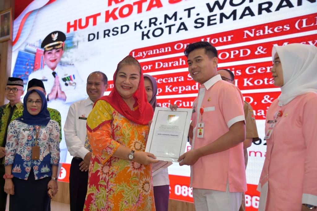 Mbak Ita Launching L1ON, Percepat Pelayanan Perizinan Bagi Nakes di Kota&nbsp;Semarang