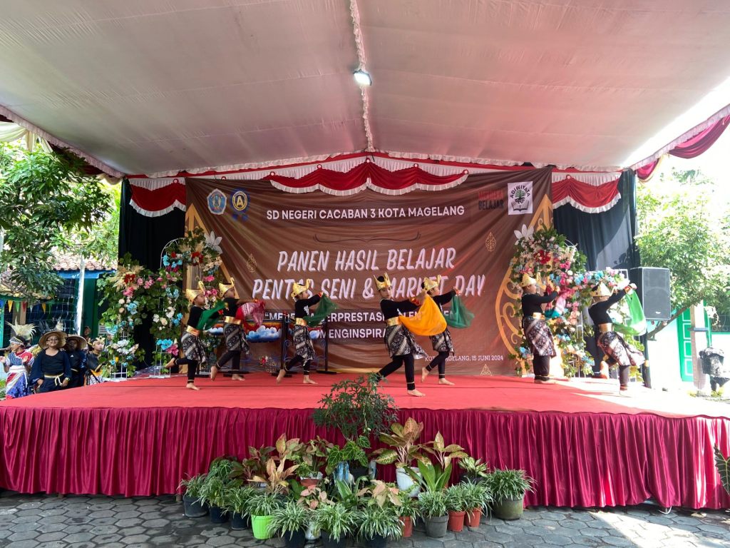 Meriah! Panen Hasil Belajar, Pentas Seni, dan Market Day Scaniga&nbsp;Cendekia