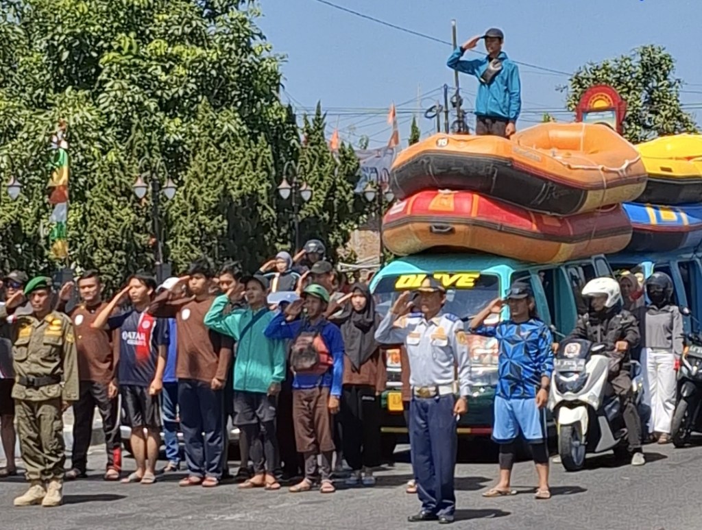 Detik-Detik Proklamasi 2024, Totalitas Masyarakat Ini Bikin Kagum&nbsp;Netizen